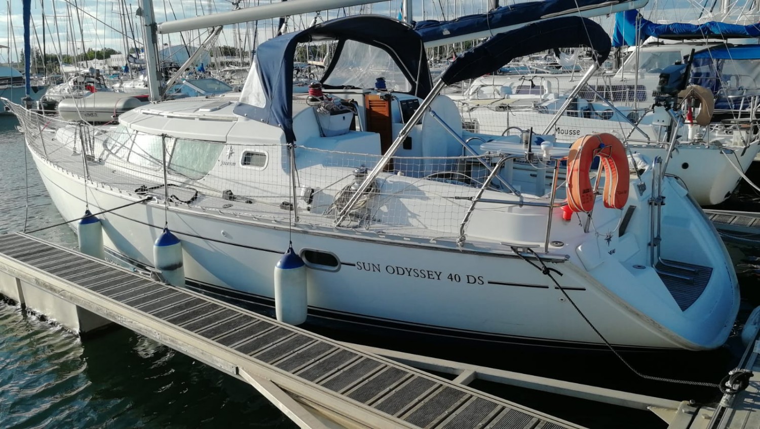 slider 1 Jeanneau Sun Odyssey 40 DS